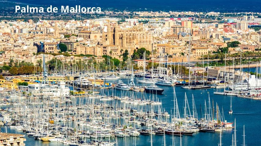 Piso renovado en el Paseo marítimo con esplendidas vistas a la marina, terraza y parking photo 0