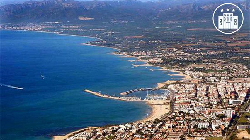 HOTEL FAMILIAR EN VENTA - COSTA DORADA photo 0