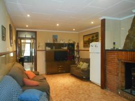 Casa - Chalet en venta en Almazora de 170 m2 photo 0