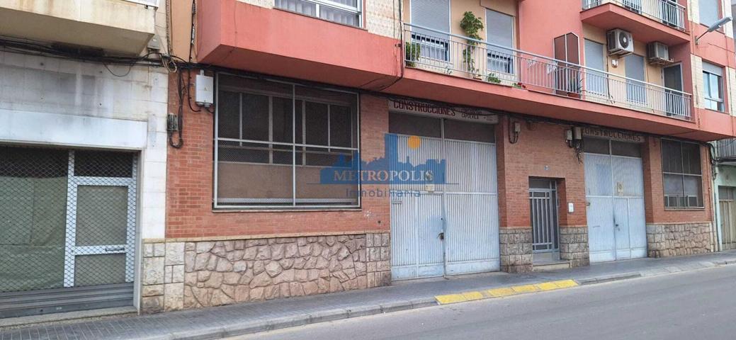 LOCAL FRENTE AL AMBULATORIO photo 0