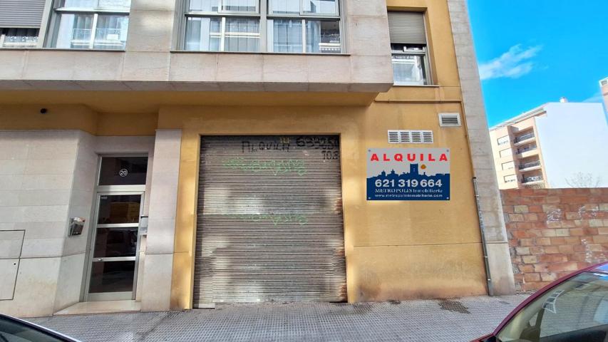 LOCAL COMERCIAL EN PISCINAS photo 0