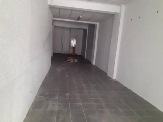 Local comercial en venta en la calle Fola photo 0