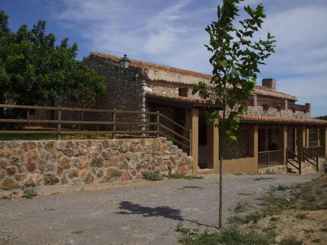 Villa - masía rural en venta en Cuevas de Vinromá photo 0