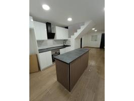 Casa reformada en venta en zona Ronda Magdalena, Castellón photo 0