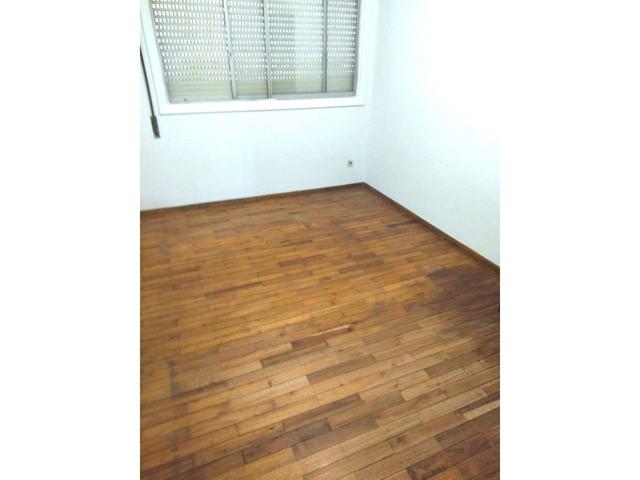 VENTA DE PISO PARA REFORMAR EN VIGO photo 0