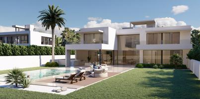 Villa En venta en Marbella photo 0