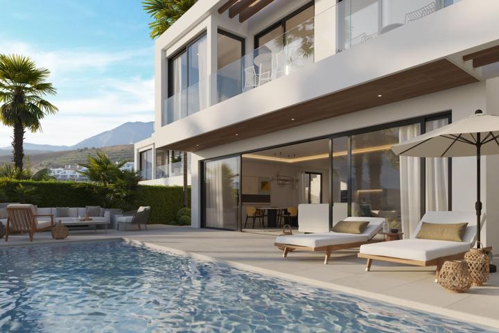 Villa En venta en Casares photo 0