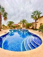Espectacular chalet de estilo rustico para disfrutar de Costa Dorada photo 0