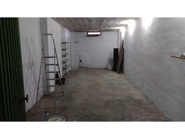 Garaje en alquiler en Cabra photo 0