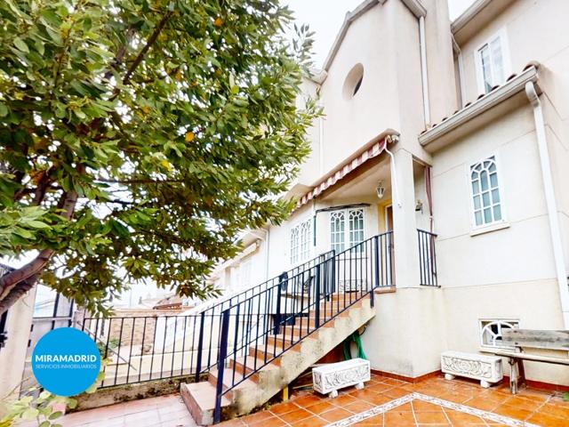 Piso En venta en Torres De La Alameda photo 0