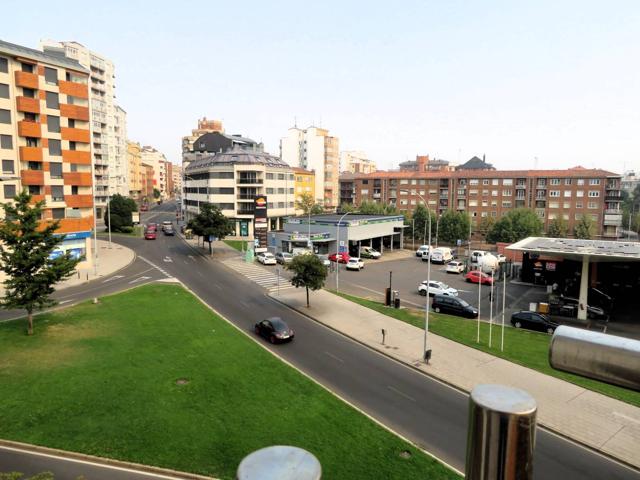 Piso En venta en Eras De Renueva, León photo 0