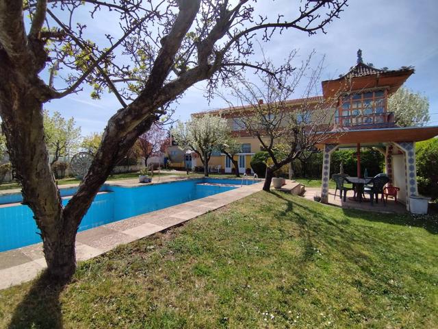 Casa En venta en San Andrés Del Rabanedo photo 0
