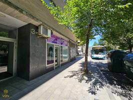 Local comercial en Venta en Villava Navarra photo 0