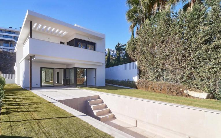 Casa En venta en Riviera Del Sol, Mijas photo 0