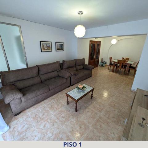 Edificio en venta en Mérida de 213 m2 photo 0