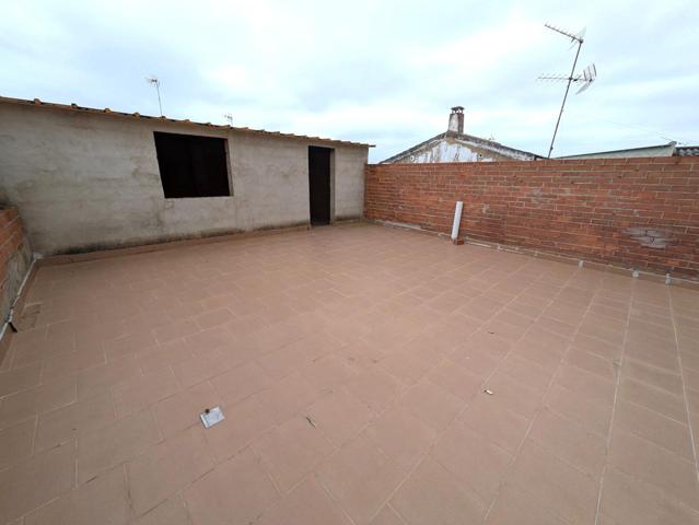 Casa - Chalet en venta en Mérida de 98 m2 photo 0