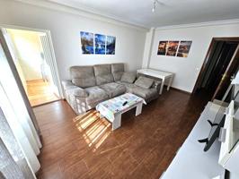 Piso en venta en Cáceres de 77 m2 photo 0