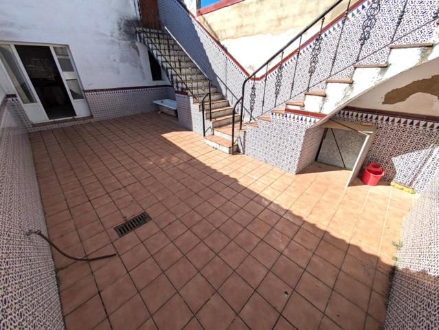 Casa - Chalet en venta en Trujillanos de 200 m2 photo 0