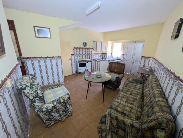 Casa - Chalet en venta en Alcuéscar de 195 m2 photo 0