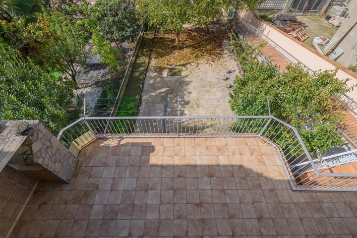 CASA EN VENTA A AVINYÓ photo 0