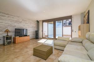 ¡Dúplex en planta baja en Callús con terraza y garaje! photo 0