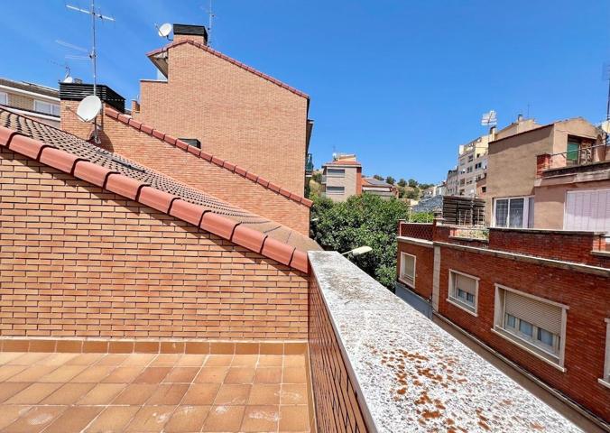 DÚPLEX CON TERRAZA photo 0