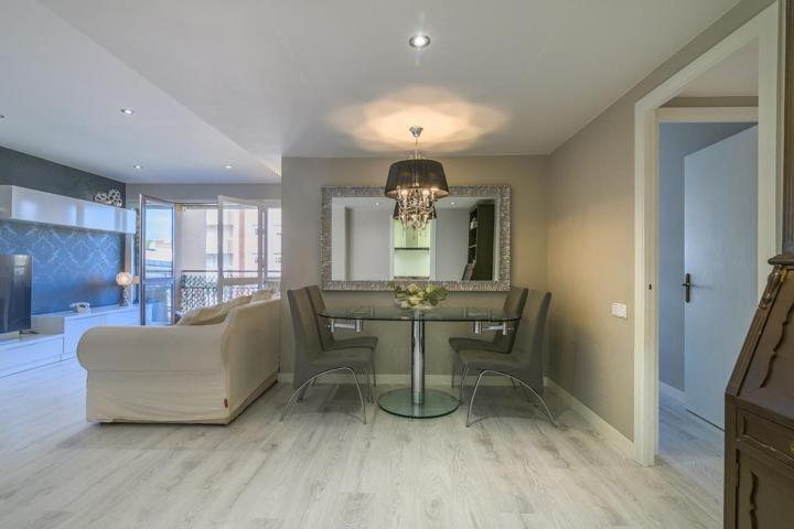 Exclusivo piso amplio y luminoso en el centro de Manresa photo 0