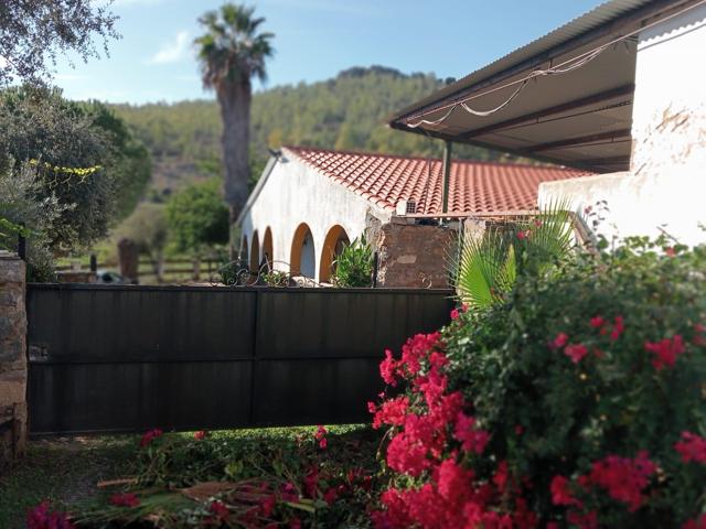 Casa En venta en Cáceres photo 0