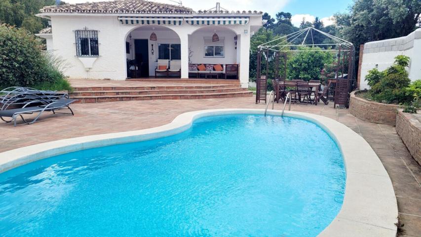 Casa-Chalet en Alquiler en Benalmadena Málaga photo 0