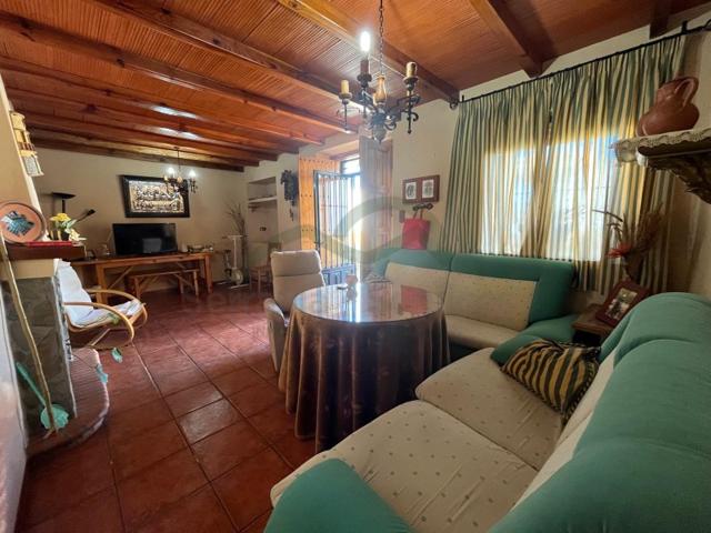 Granja En venta en Antequera photo 0