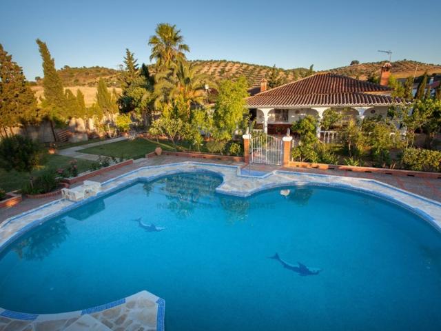Casa De Campo En venta en Olvera photo 0