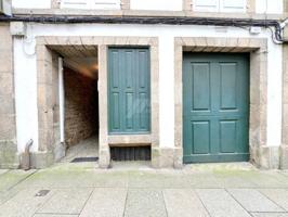 Venta de espectacular local comercial en Santiago de Compostela photo 0