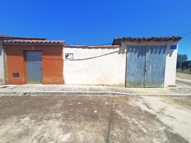 Unifamiliar Separadas En venta en Cl San Roque-Jo, Sahagún photo 0