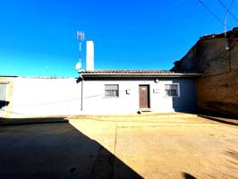 Unifamiliar Pareada En venta en Cl Sahagun-Va, Joarilla De Las Matas photo 0