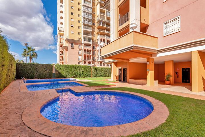 Piso En venta en Torrevieja photo 0