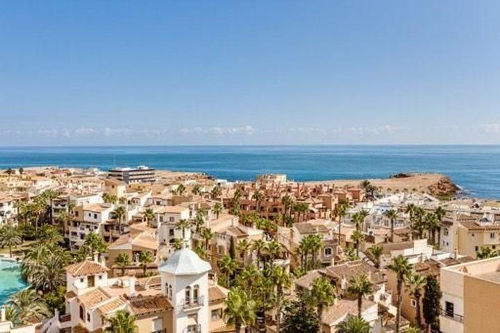 Piso En venta en Torrevieja photo 0