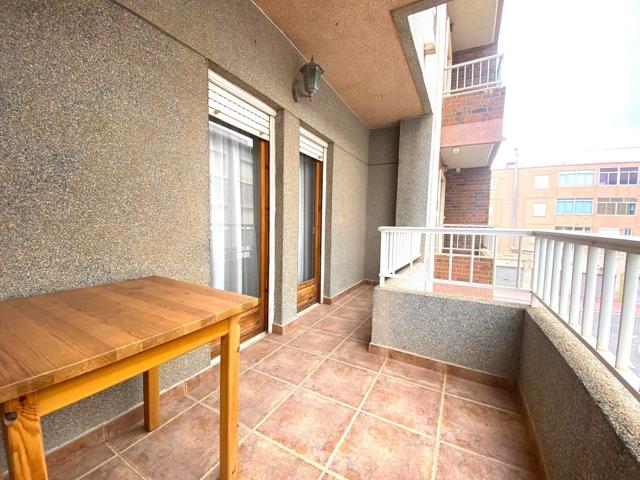 Piso En venta en Torrevieja photo 0