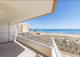 Piso En venta en Torrevieja photo 0