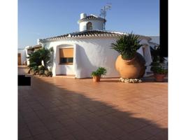 Chalet en venta en Los Cerezos-La Mandarina-La Finca-Covatelles(03730) photo 0