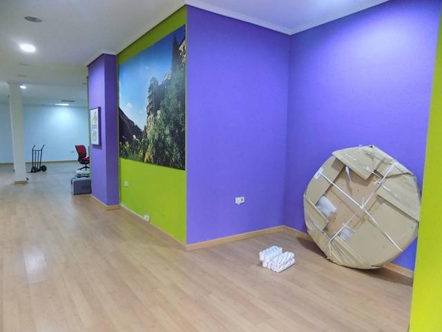 Local comercial en venta en Centro photo 0