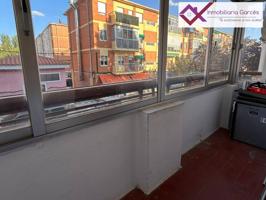 Piso en venta en Avenida de los Reyes Católicos-Paseo de San Antonio(16003) photo 0