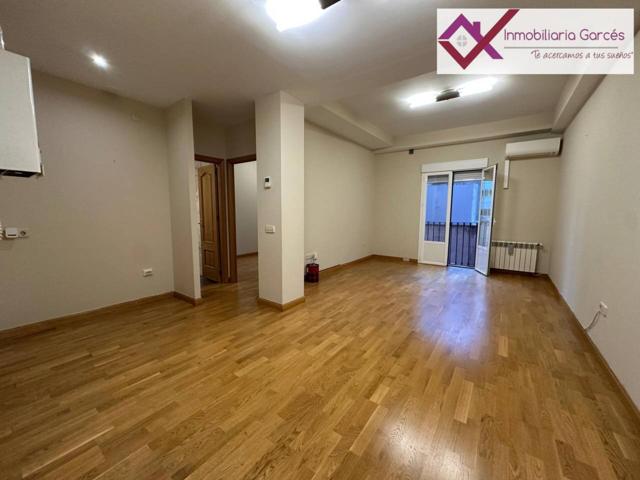 Apartamento en Cuenca photo 0