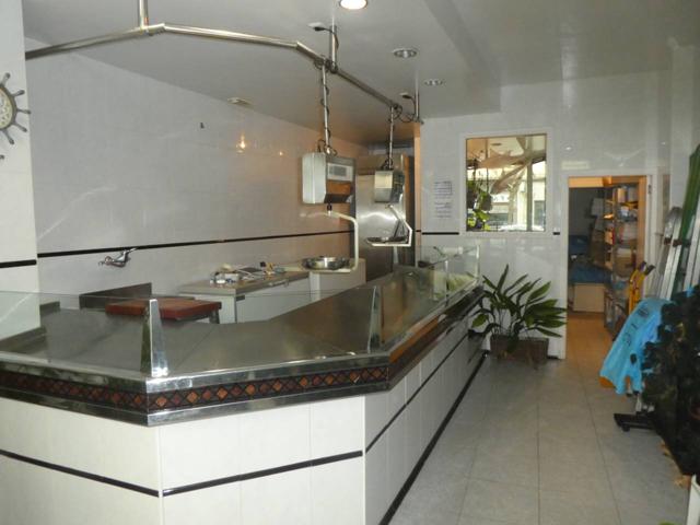 Local en venta en San Pedro y San Felices-San Agustín-Parque Europa(09001) photo 0