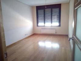 Piso en venta en Gamonal-Capiscol(09006) photo 0