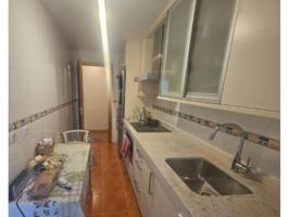 Apartamento en venta en Gamonal-Capiscol(09007) photo 0