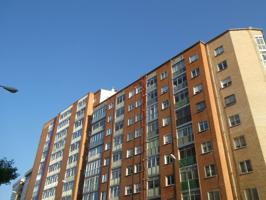Piso en venta en San Pedro y San Felices-San Agustín-Parque Europa(09001) photo 0
