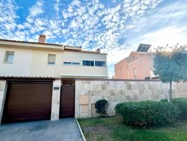 Chalet en venta en Avd. de la Unicef, Alhaurín de la Torre. photo 0