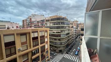 ¡Inversión de Alta Rentabilidad en el Corazón de Alicante! - Estudio en venta photo 0