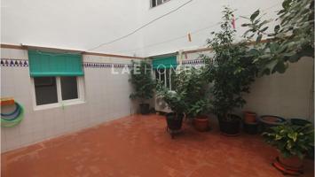 Piso en venta en Alicante, zona Los Ángeles – amplio y luminoso con terraza y patio interior photo 0