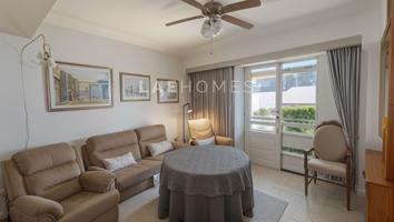 Piso en venta en Alicante, zona Los Ángeles – amplio y luminoso con terraza y patio interior photo 0